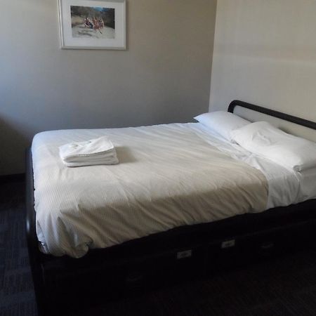 Base Brisbane Embassy Hostel Luaran gambar