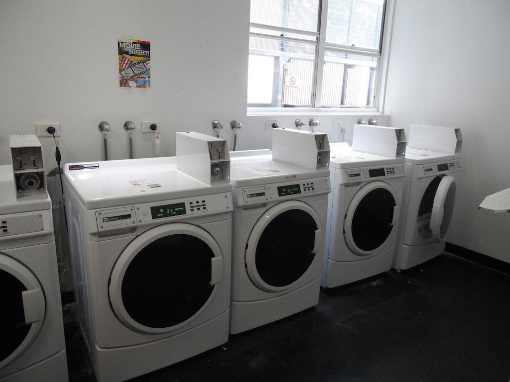 Base Brisbane Embassy Hostel Luaran gambar