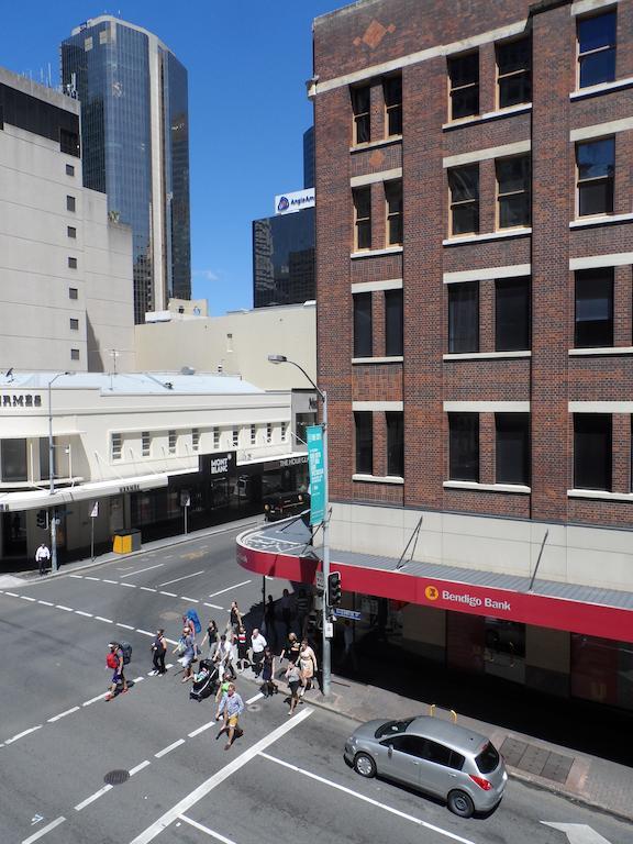 Base Brisbane Embassy Hostel Luaran gambar