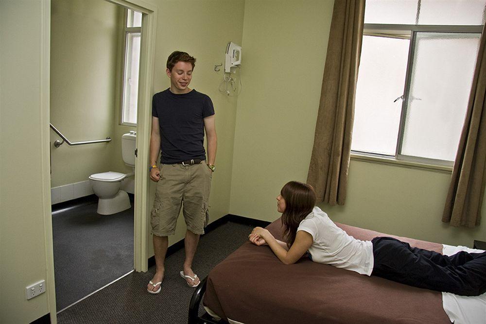 Base Brisbane Embassy Hostel Luaran gambar